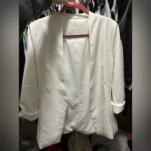 Women’s white blazer coat